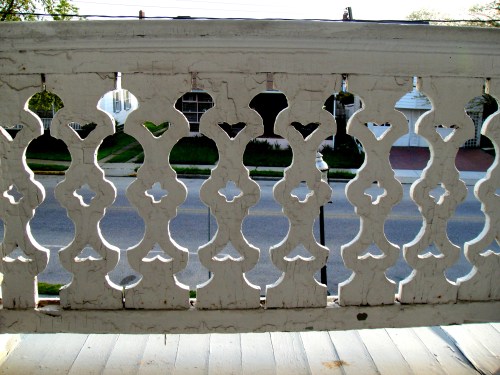 decorative porch railing