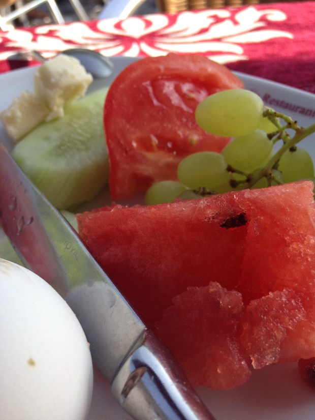 Metropolis Hostel Breakfast 2014 So Pretty is as Pretty Does